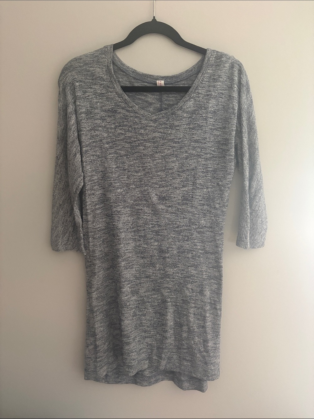 Soybu Marled Gray V-Neck Tunic Top